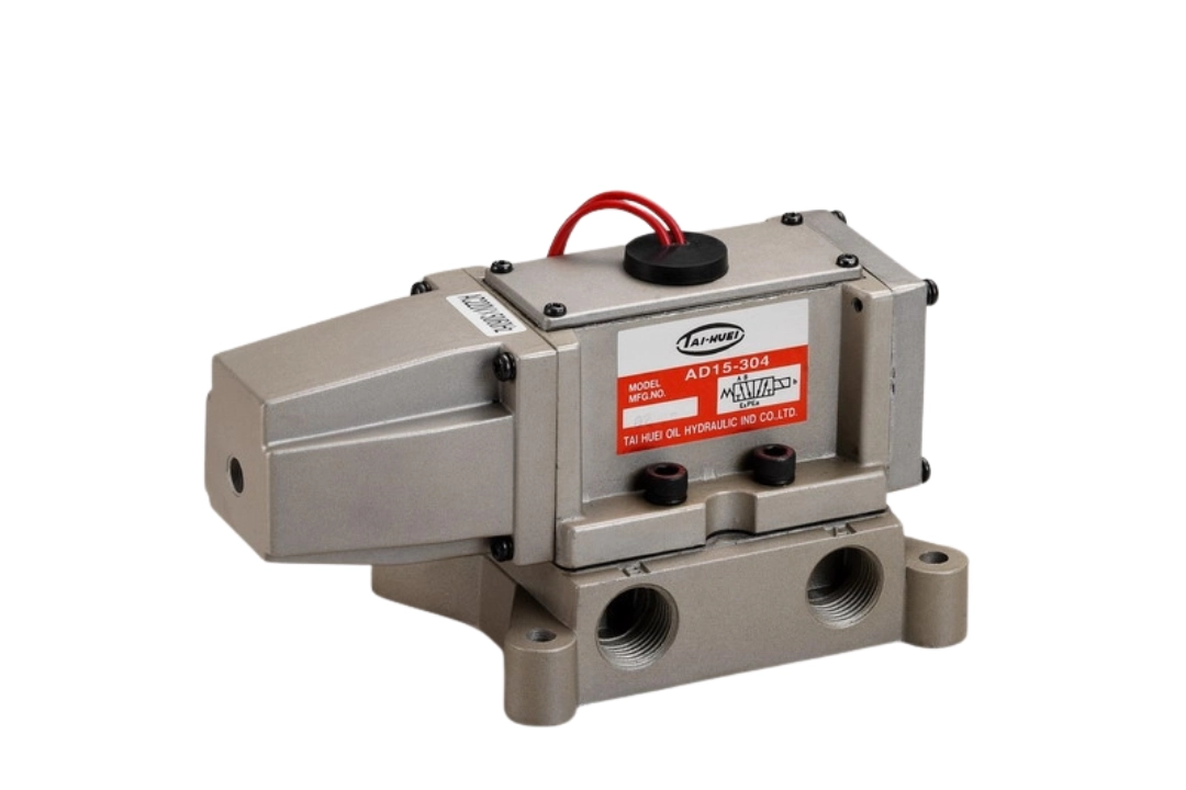 AD15-30* Pneumatic Directional Valve